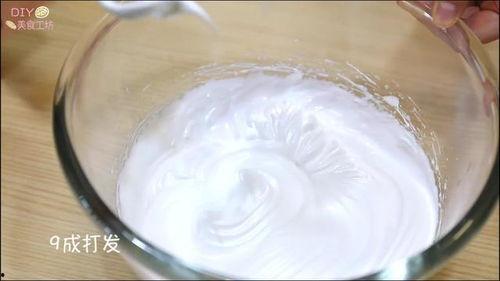做奶油的视频,轻松掌握家庭奶油制作技巧